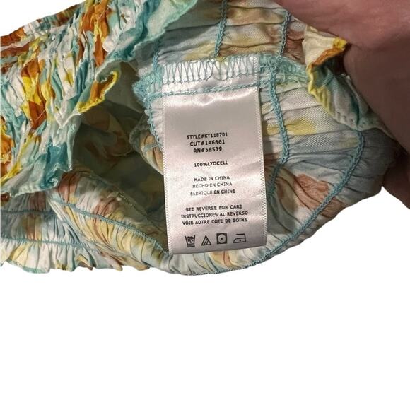 NWT KUT FROM THE KLOTH scoop neck cropped smocked top in green/orange/white - L - Picture 9 of 9